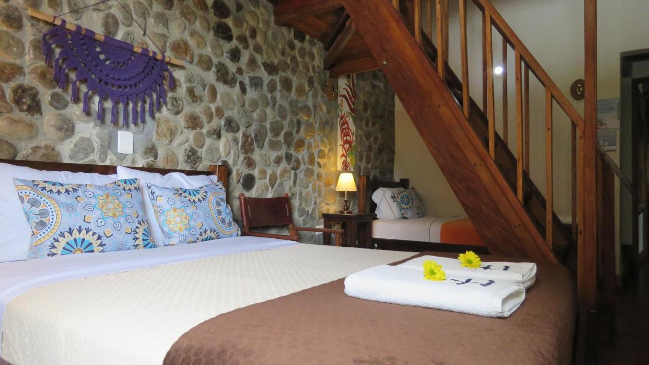 Isnos Ecohotel Bordones מראה חיצוני תמונה